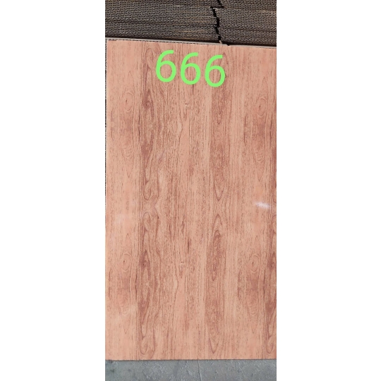 TRẦN THẢ NHỰA HOA VĂN 